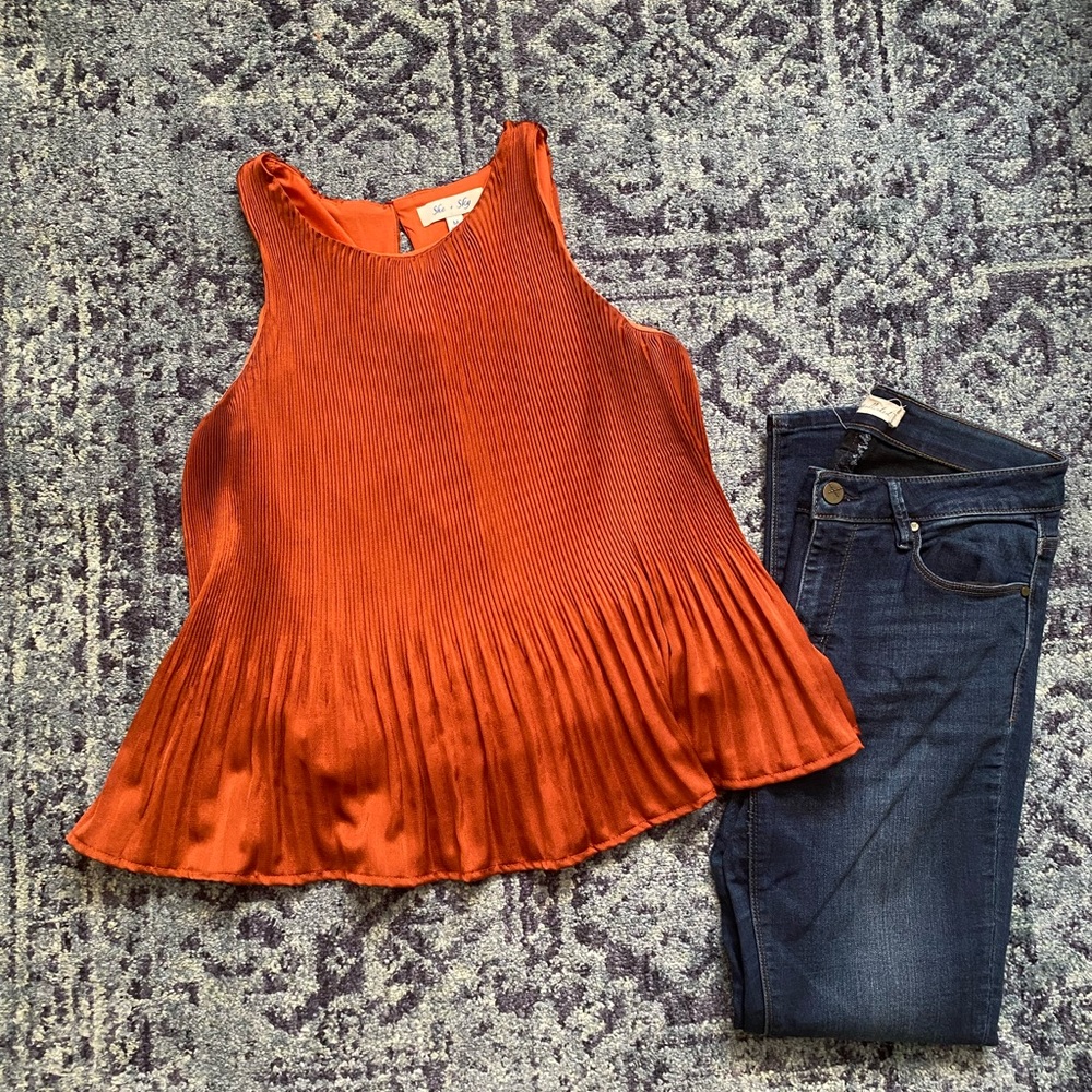 She & Sky Flowy Blouse